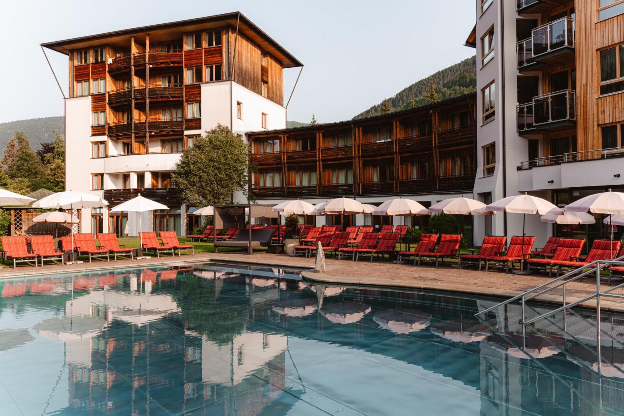 Hotel Die Post Бад-Кляйнкірхгайм Екстер'єр фото