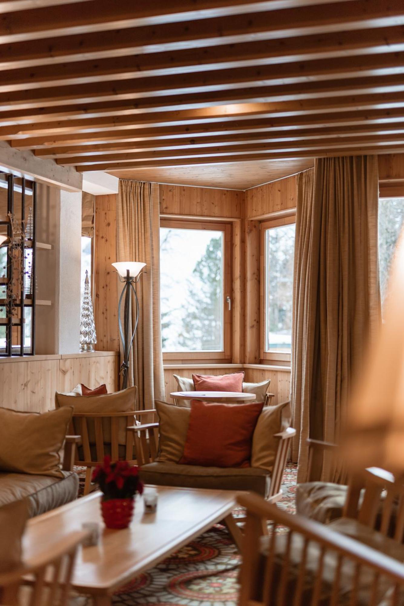 Hotel Die Post Бад-Кляйнкірхгайм Екстер'єр фото