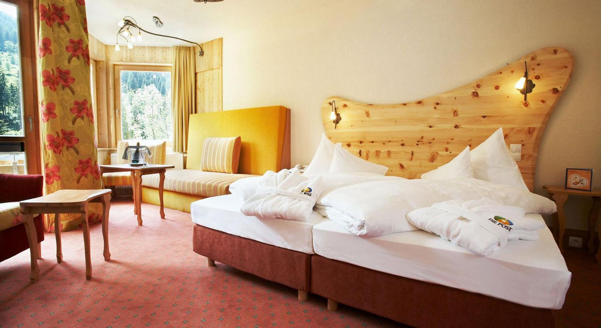 Hotel Die Post Бад-Кляйнкірхгайм Екстер'єр фото
